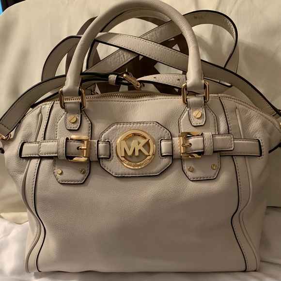 Michael Kors Handbag - Picture 3 of 4